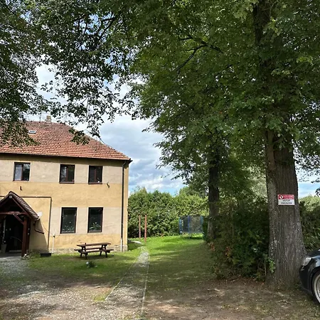 Utulna Garsonka Mezi Kaplici A Benesovem Nad Cernou *